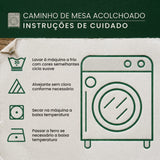 Caminho de Mesa Acolchoado Paisagem dos Pinheiros Nevados